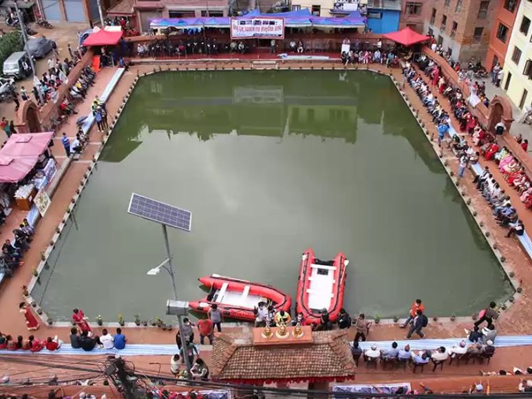 झलमल्ल भयो ३०० वर्ष पुरानो निगु पुखुः अर्थात् दुई पोखरी